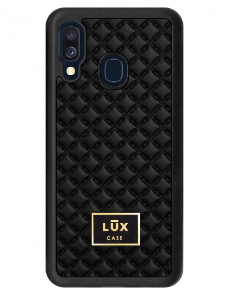Etui premium skórzane, case na smartfon SAMSUNG GALAXY A40. Skóra pik czarna mat ze złotą blaszką.