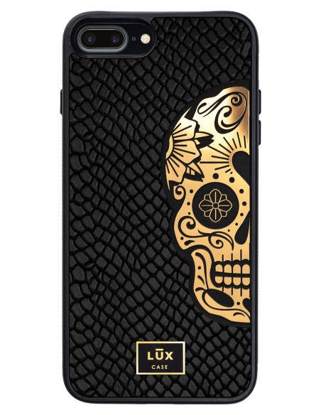 Etui premium skórzane, case na smartfon APPLE iPhone 7 PLUS. Skóra iguana czarna ze złotą blaszką i złotą czaszką.