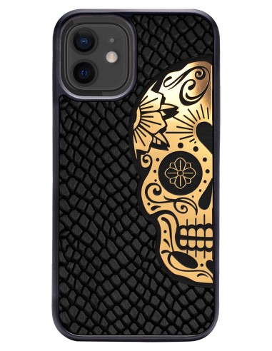 Etui premium skórzane, case na smartfon APPLE iPhone 12 MINI. Skóra iguana czarna ze złotą czaszką.
