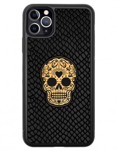 Etui premium skórzane, case na smartfon APPLE iPhone 11 PRO MAX. Skóra iguana czarna ze złotą czaszką.