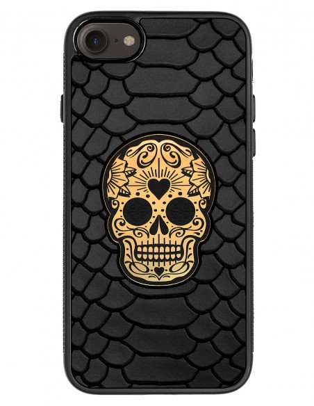 Etui premium skórzane, case na smartfon APPLE iPhone SE (2020). Skóra python czarna mat ze złotą czaszką.
