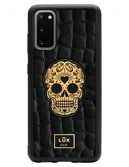 Etui premium skórzane, case na smartfon SAMSUNG GALAXY S20. Skóra crocodile czarna ze złotą blaszką i czaszką.