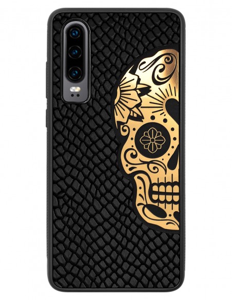 Etui premium skórzane, case na smartfon HUAWEI P30. Skóra iguana czarna ze złotą czaszką.