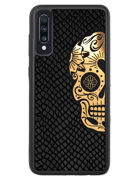 Etui premium skórzane, case na smartfon SAMSUNG GALAXY A70. Skóra iguana czarna ze złotą czaszką.