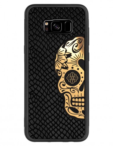 Etui premium skórzane, case na smartfon SAMSUNG GALAXY S8 PLUS. Skóra iguana czarna ze złotą blaszką czaszką.