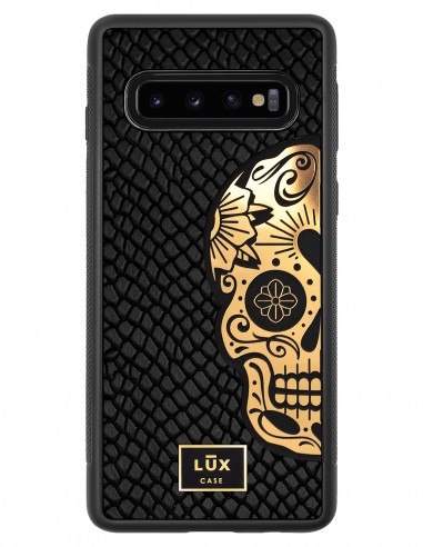 Etui premium skórzane, case na smartfon SAMSUNG GALAXY S10. Skóra iguana czarna ze złotą blaszką i czaszką.