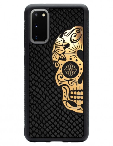 Etui premium skórzane, case na smartfon SAMSUNG GALAXY S20. Skóra iguana czarna ze złotą czaszką.