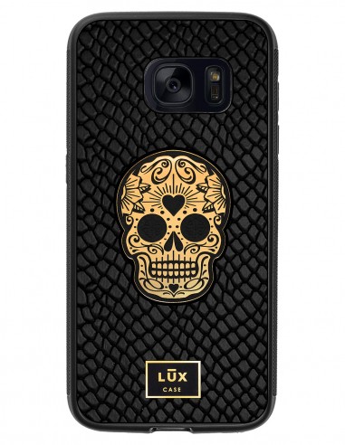 Etui premium skórzane, case na smartfon SAMSUNG GALAXY S7. Skóra iguana czarna ze złotą blaszką i czaszką.