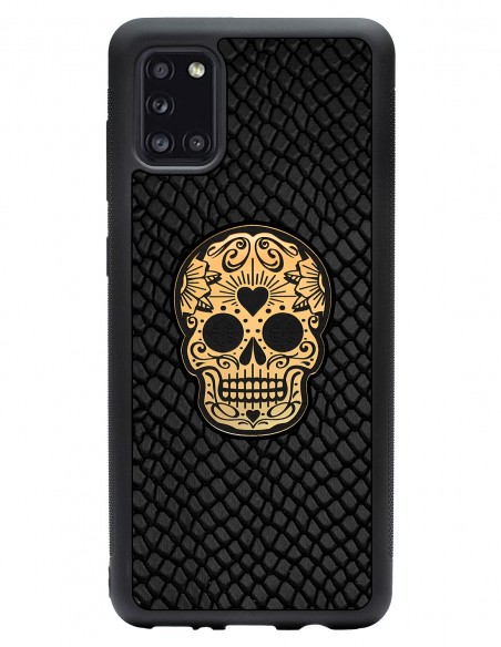 Etui premium skórzane, case na smartfon SAMSUNG GALAXY A31. Skóra iguana czarna ze złotą czaszką.