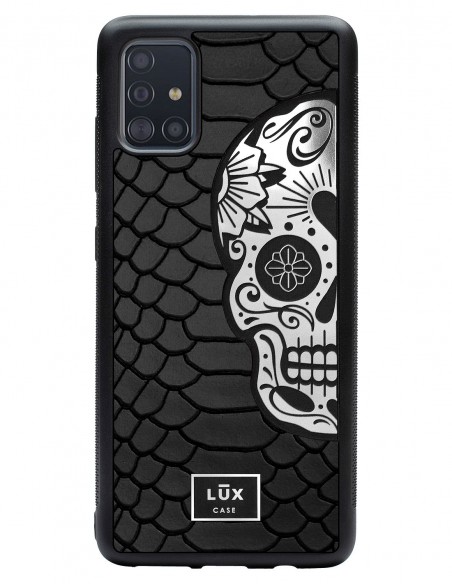 Etui premium skórzane, case na smartfon SAMSUNG GALAXY A51. Skóra python czarna mat ze srebrną blaszką i srebrną czaszką.