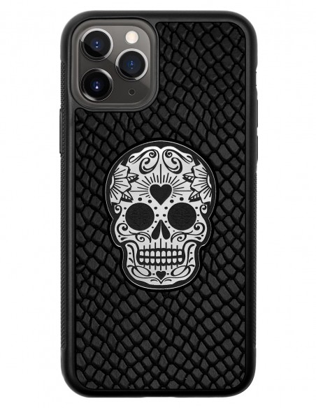 Etui premium skórzane, case na smartfon APPLE iPhone 11 PRO. Skóra iguana czarna ze srebrną czaszką.