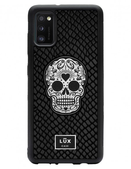 Etui premium skórzane, case na smartfon SAMSUNG GALAXY A41. Skóra iguana czarna ze srebrną blaszką i czaszką.