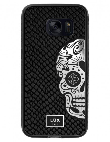 Etui premium skórzane, case na smartfon SAMSUNG GALAXY S7. Skóra iguana czarna ze srebrną blaszką i czaszką.