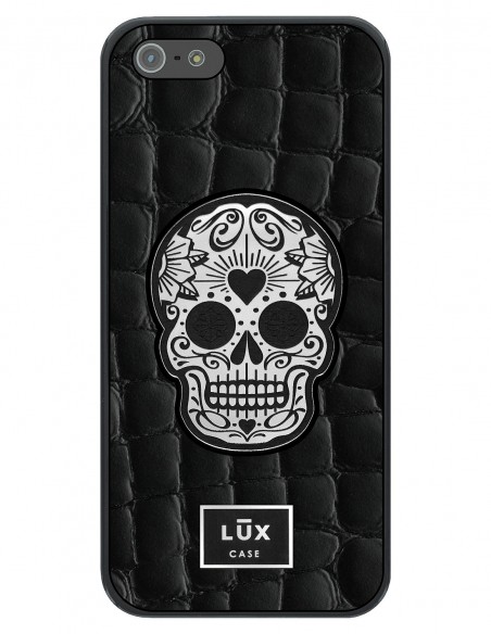 Etui premium skórzane, case na smartfon APPLE iPhone 5S. Skóra crocodile czarna ze srebrną blaszką i czaszką.