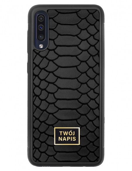 Etui premium skórzane, case na smartfon Samsung Galaxy A50. Skóra python czarna mat ze złotą blaszką - wzór klienta.