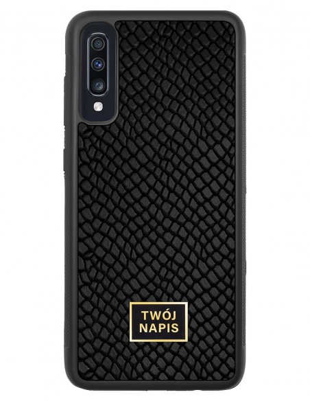 Etui premium skórzane, case na smartfon Samsung Galaxy A70. Skóra iguana czarna ze złotą blaszką - wzór klienta.