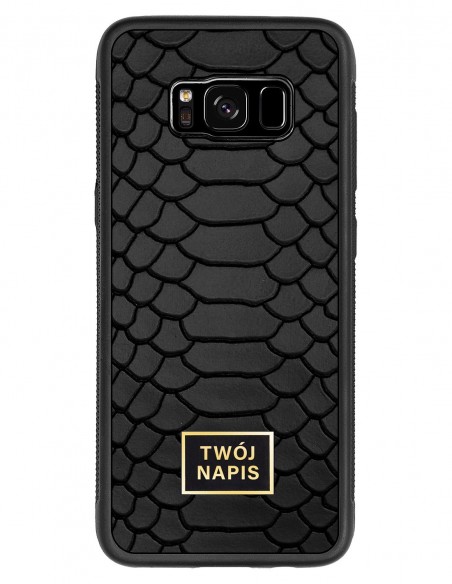 Etui premium skórzane, case na smartfon Samsung Galaxy S8. Skóra python czarna mat ze złotą blaszką - wzór klienta.
